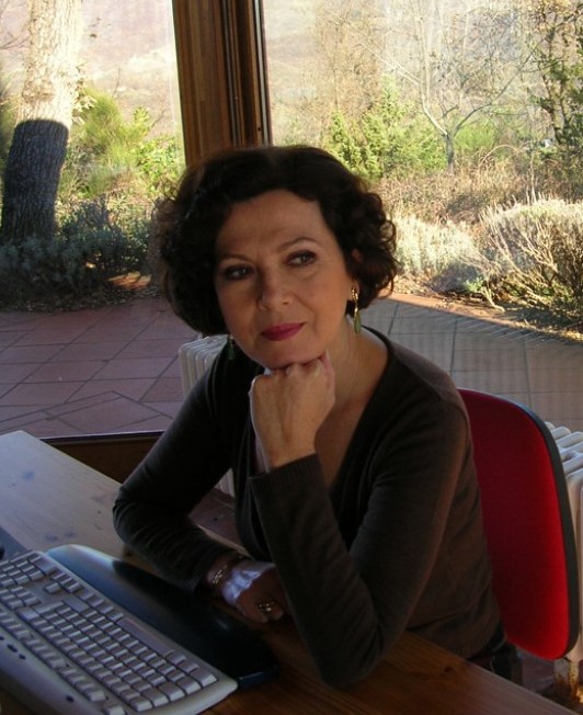 Maria-Letizia-Compatangelo-saggista